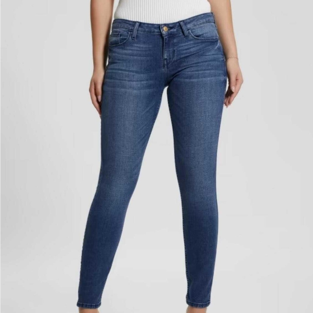 Guess Women’s Jeans 30 Blue Brittney-Skinny